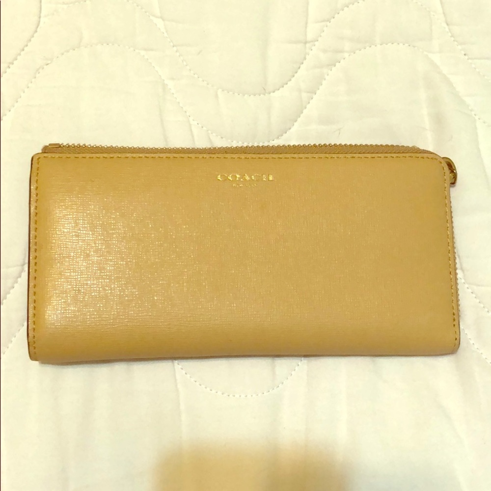 Coach zipper wallet